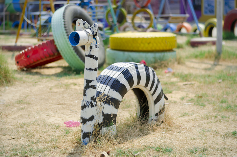 Making the Most of Old Pots and Pans Through Creative Disposal